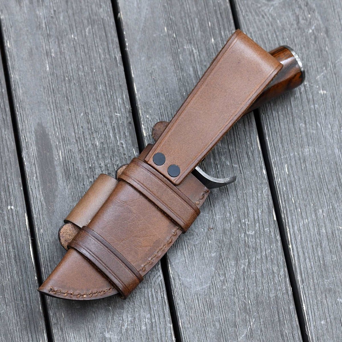 Zen Damascus Hunting Knife with Exotic Rose Wood Handle