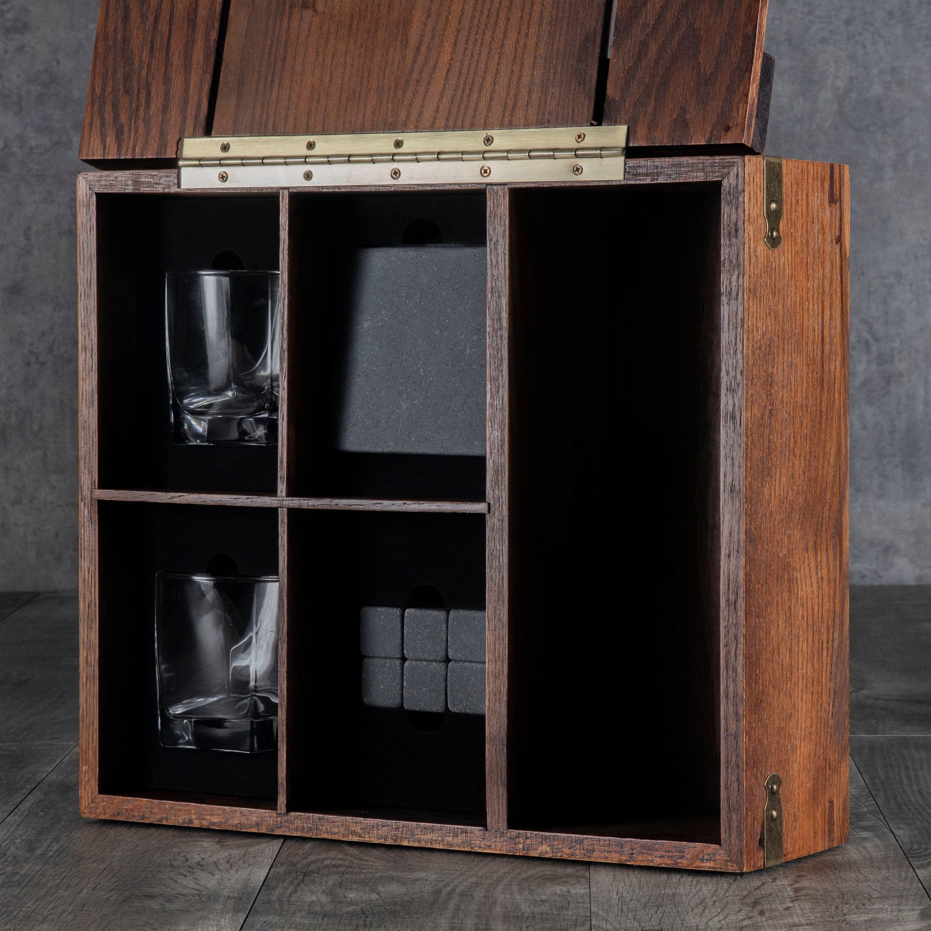 Whiskey Box Gift Set Picnic Time Family of Brands