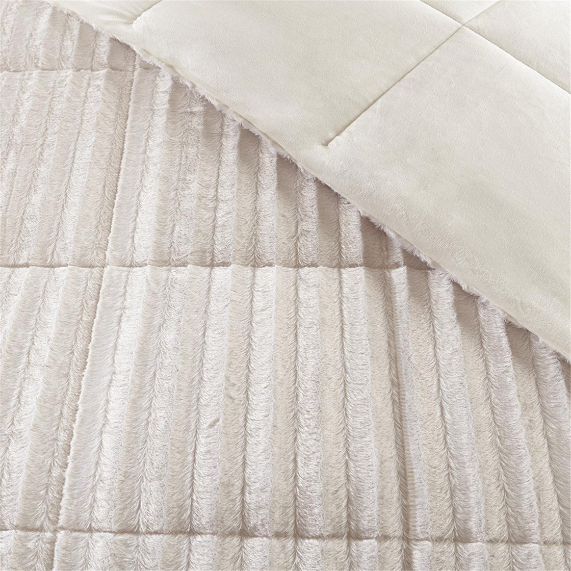 Duke Faux Fur Comforter Mini Set by Madison Park