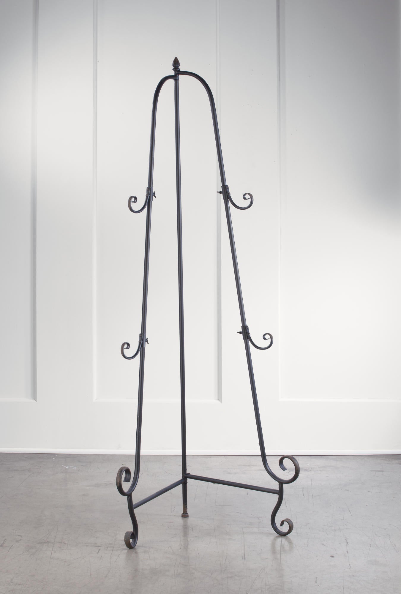 Multi-Picture Adjustable Floor Easel