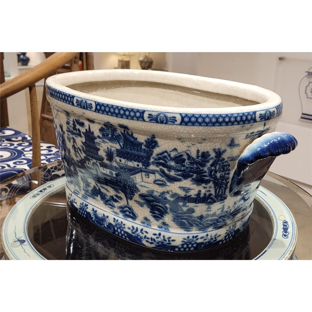 8.5H Porcelain Ormolu Basin - Blue Willow