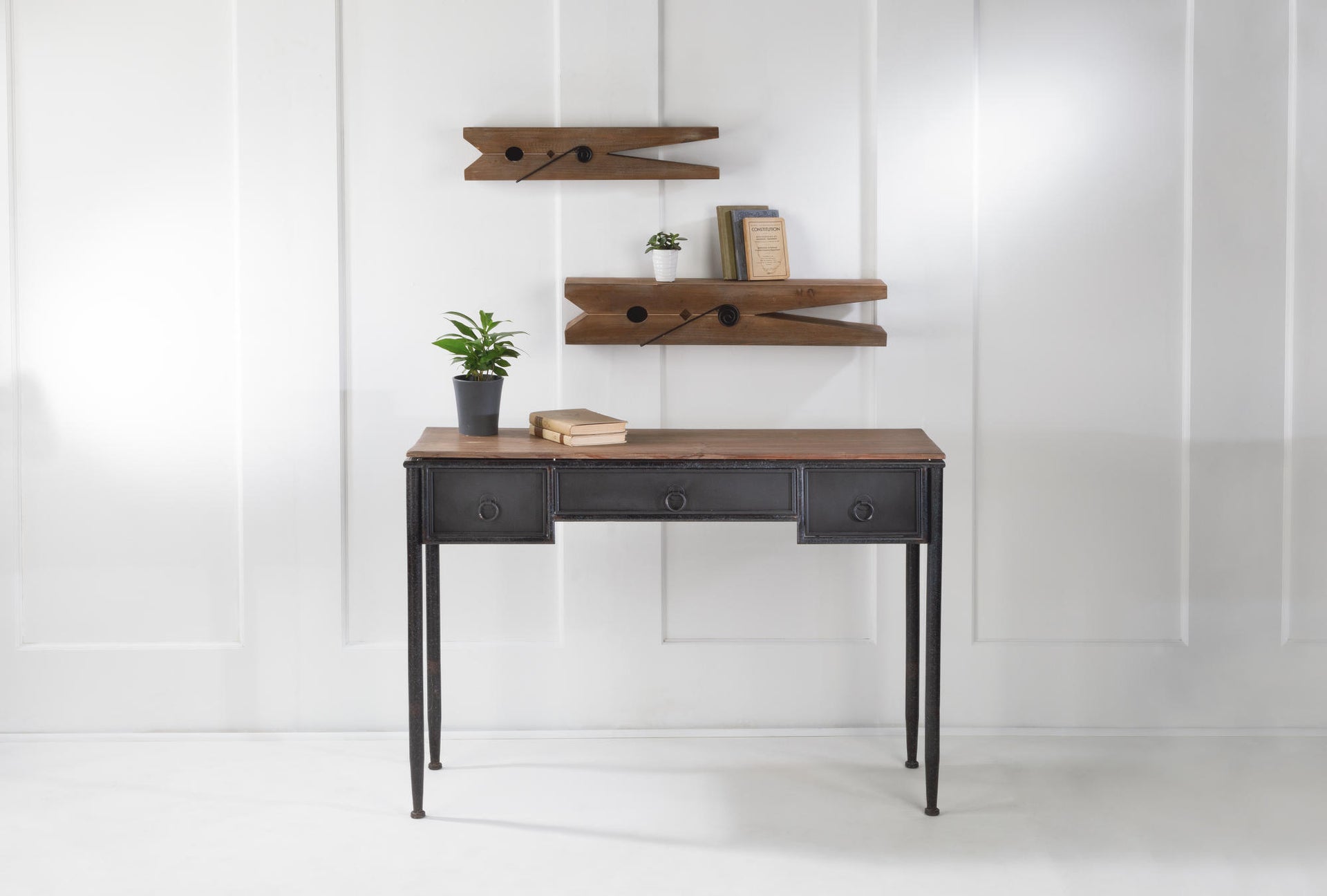 Natural Clothespin Shelf - Set/2