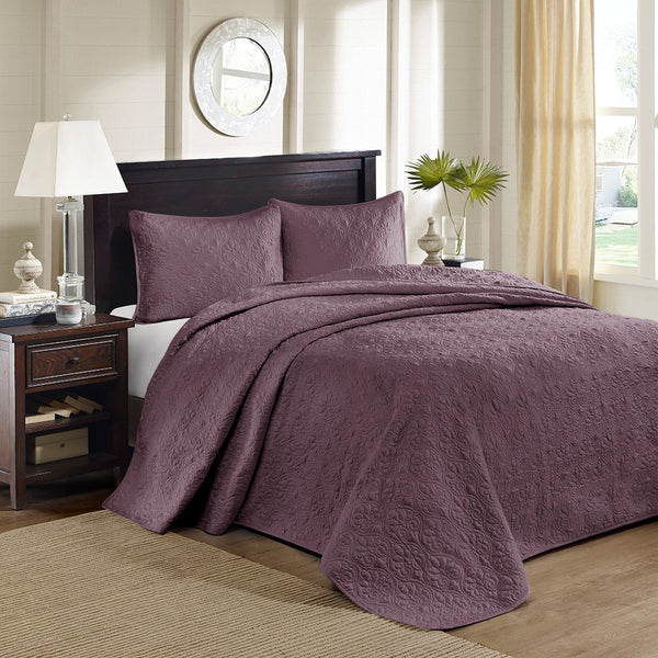 Quebec Reversible Bedspread Set by Madison park