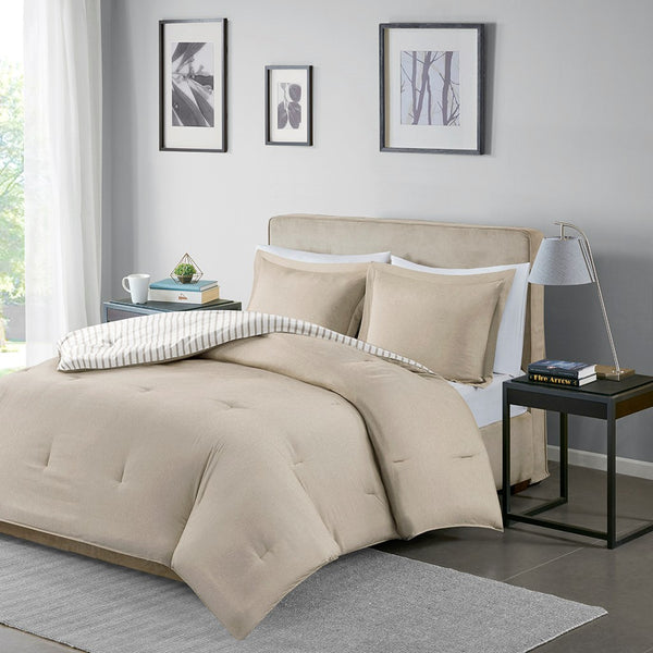 Hayden Reversible Yarn Dyed Down Alternative Comforter Set by Madison park Essentials - Gifts for You 'n Me