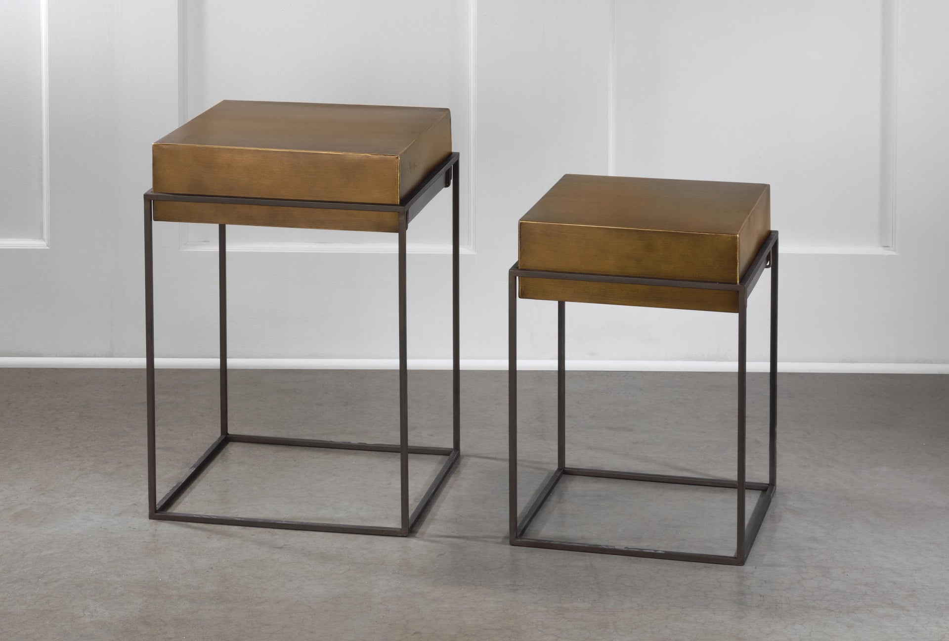 Metal Convertible Side Tables/Bins Set