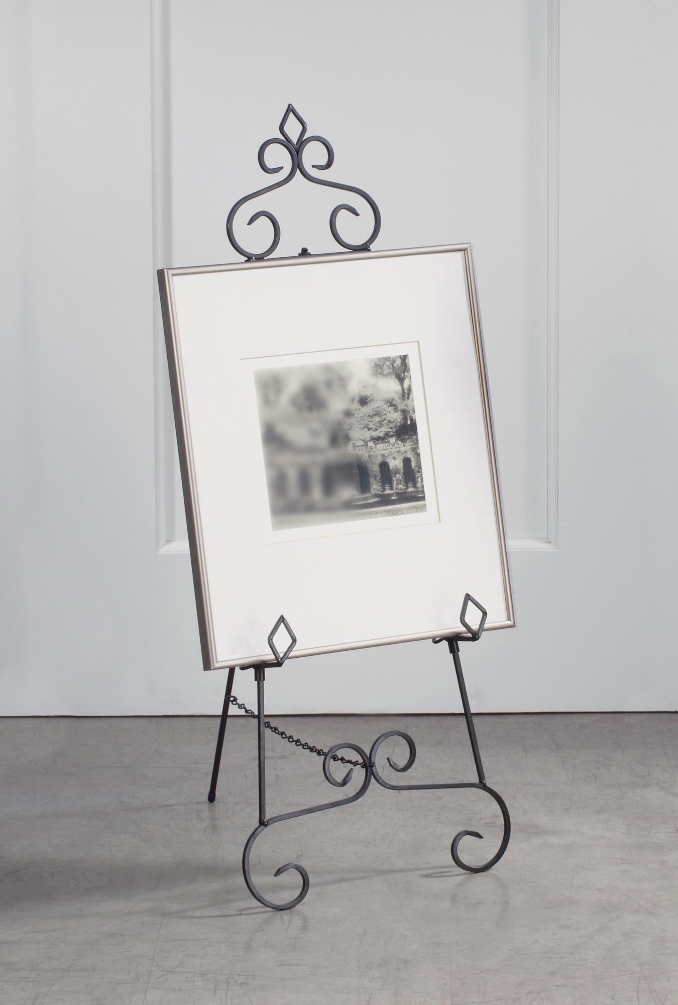 Black Keller Floor Easel