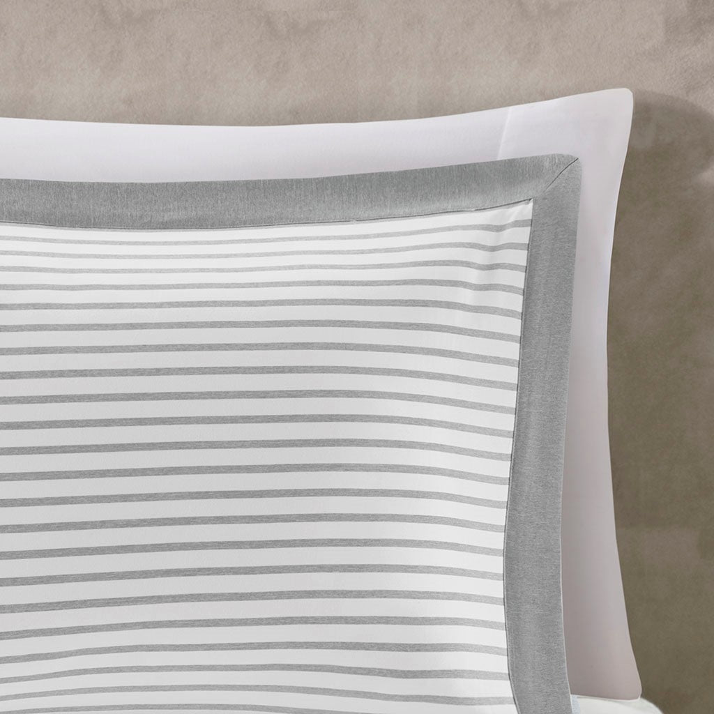 Hayden Reversible Yarn Dyed Down Alternative Comforter Set by Madison park Essentials