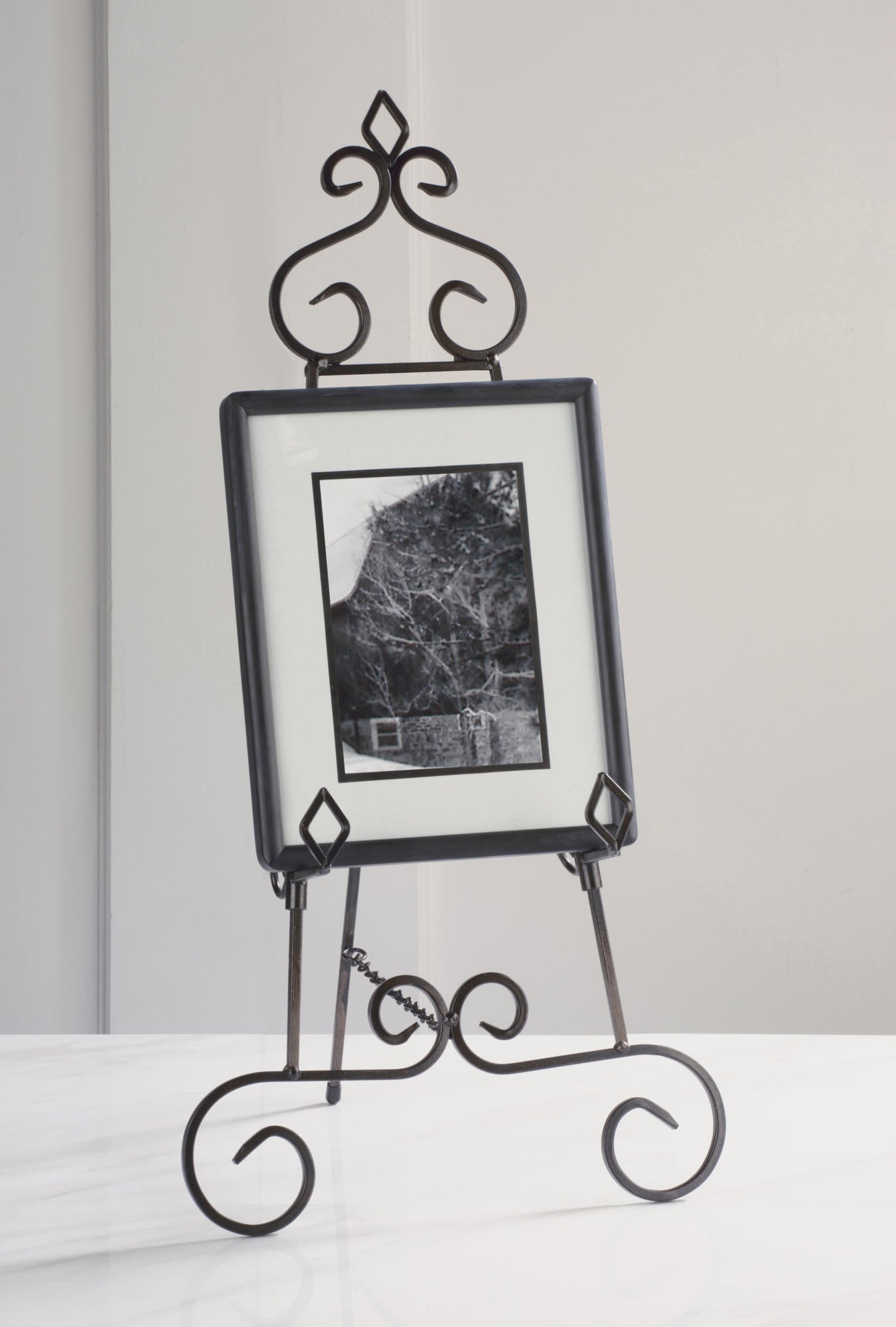 Black Keller Floor Easel