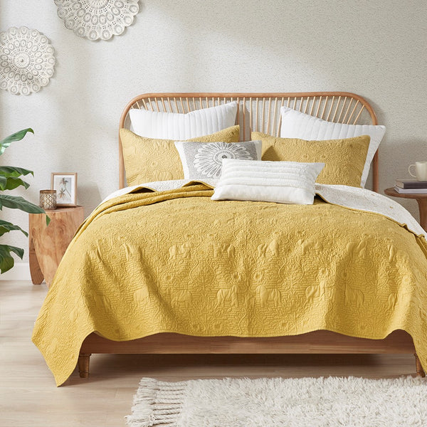 Kandula 3 Piece Reversible Cotton Quilt Set in Yellow