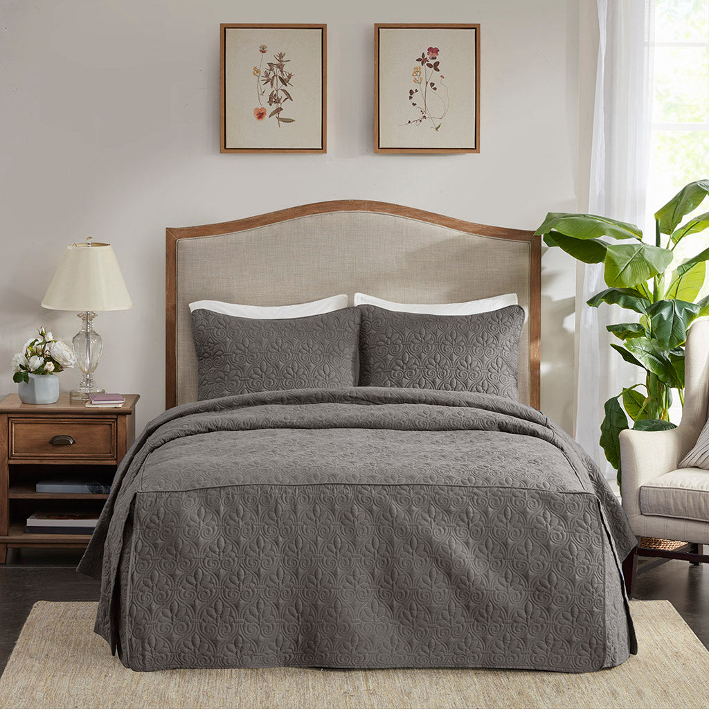 Quebec 3 Piece Fitted Bedspread Set by Madison Park