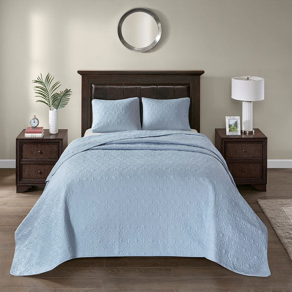 Quebec Reversible Bedspread Set by Madison park