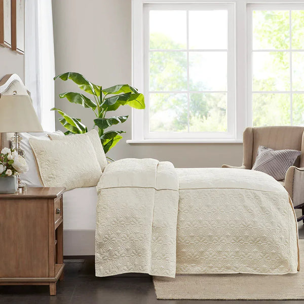 Quebec 3 Piece Fitted Bedspread Set by Madison Park - Gifts for You 'n Me