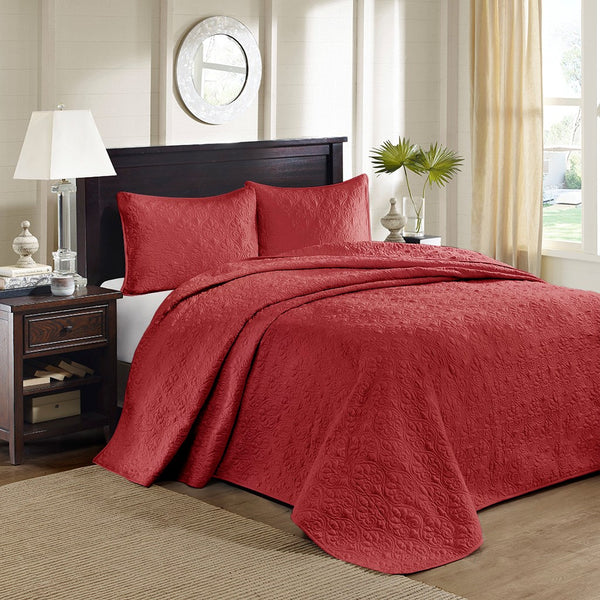 Quebec Reversible Bedspread Set by Madison park