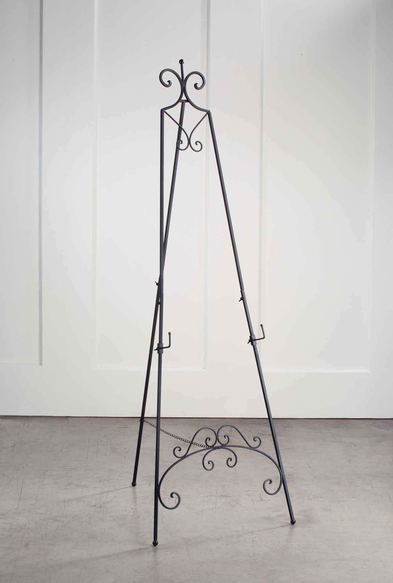 York Black Floor Easel
