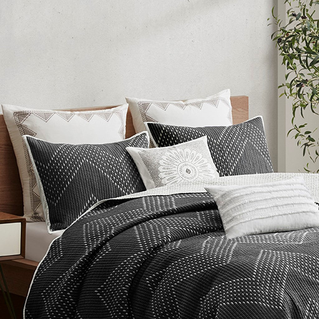 Pomona Cotton Embroidered 3 Piece Coverlet Set - Black