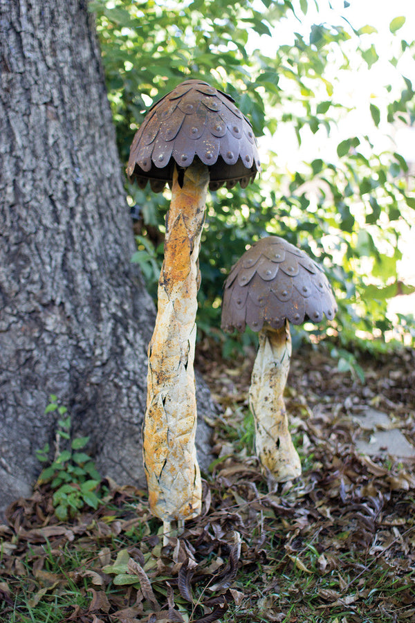 Rustic Metal Mushroom Stakes, Set of 2 Kalalou