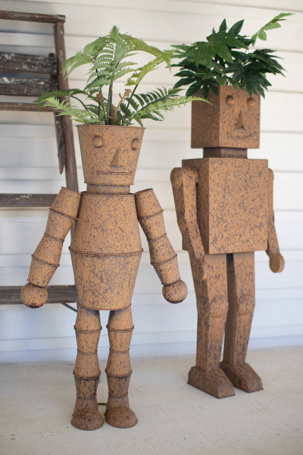 SET OF TWO METAL ROBOT PLANTERS Kalalou