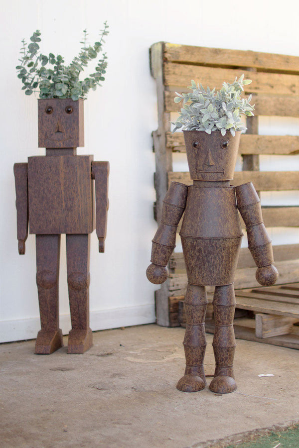 SET OF TWO METAL ROBOT PLANTERS Kalalou