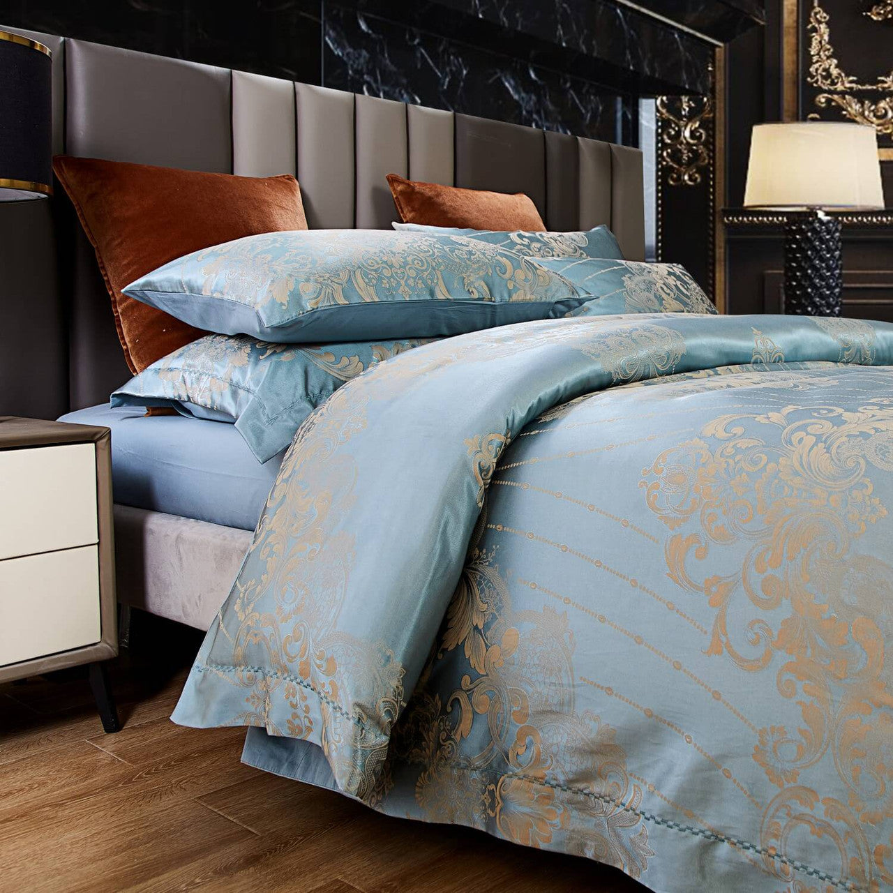 Dolce Mela 6 Pieces Luxury Jacquard Duvet Cover Set - Lille
