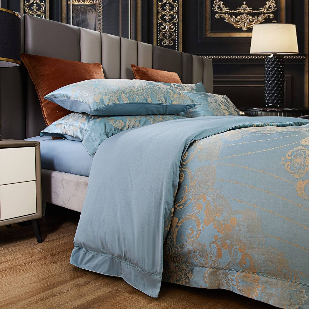 Dolce Mela 6 Pieces Luxury Jacquard Duvet Cover Set - Lille