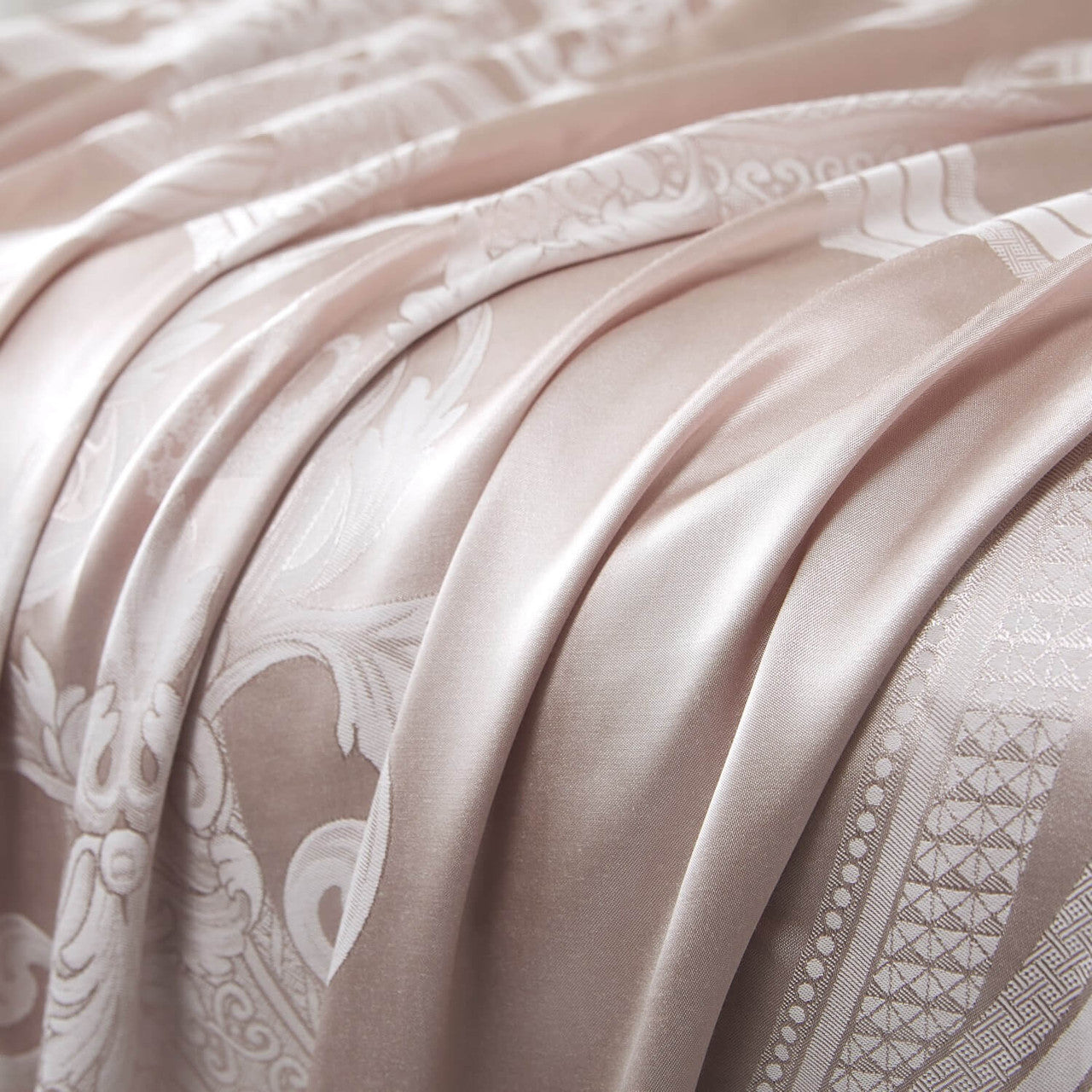 Curtains Damask Jacquard Grommet Semi-Blackout, Le-Harve by Dolce-Mela 60x100