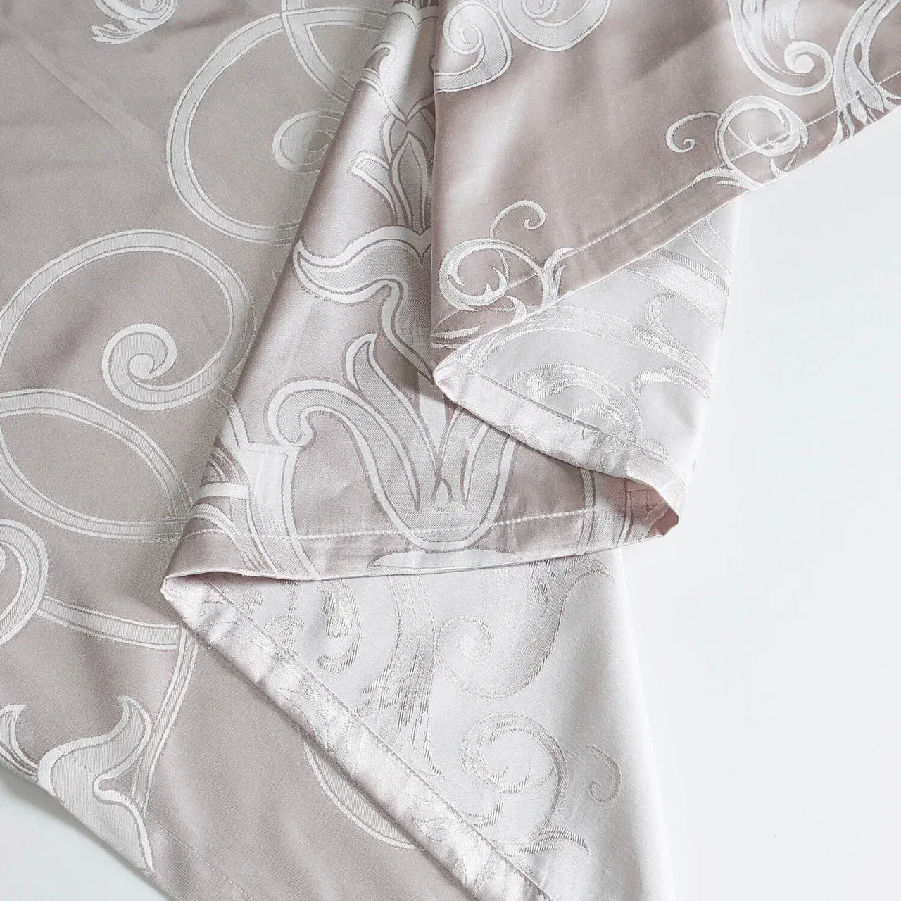 Damask Jacquard Grommet Semi-Blackout, Tall 60x100, Dolce-Mela: Santa Luzia - Gifts for You 'n Me
