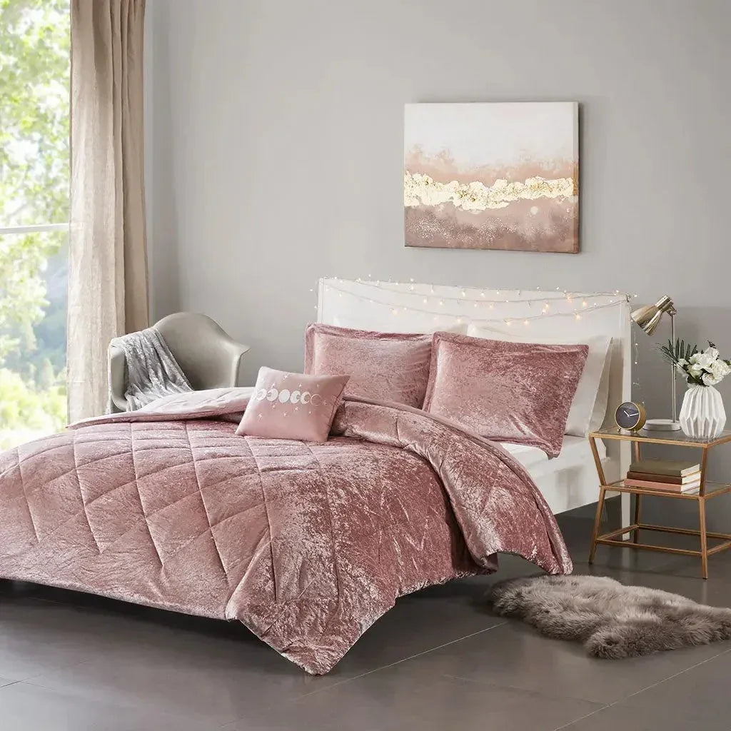 Felicia Velvet Comforter Set by Intelligent Design - Gifts for You 'n Me