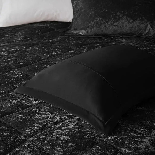 Felicia Velvet Comforter Set by Intelligent Design - Gifts for You 'n Me