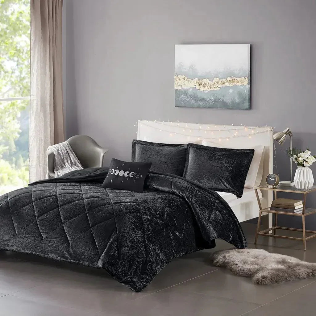 Felicia Velvet Comforter Set by Intelligent Design - Gifts for You 'n Me