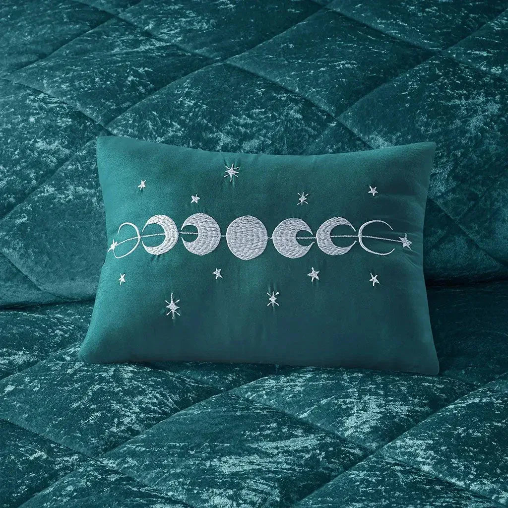 Felicia Velvet Comforter Set by Intelligent Design - Gifts for You 'n Me