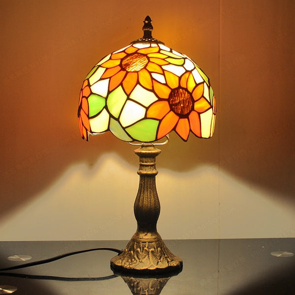 Nordic Sunflowers Pastoral Retro Desk Lamp Tiffany Glass Wedding Gifts Lighting Bedroom Bedside Reading Light Personality