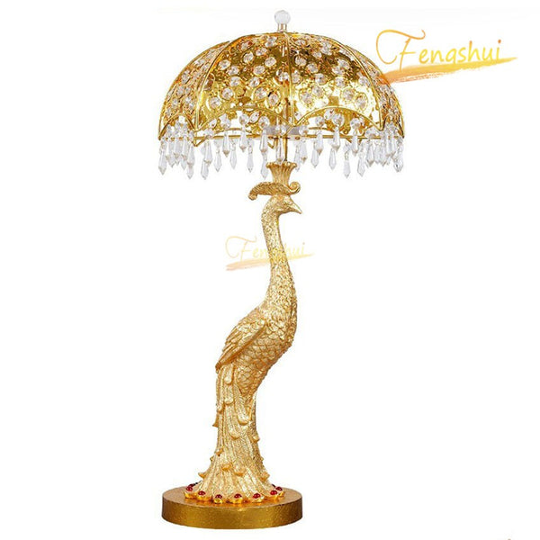 Nordic Peacock LED Table Lamp Modern Golden Crystal Table Lights Luxury Home Decor Lamp Villa Study Living Room Indoor Lighting