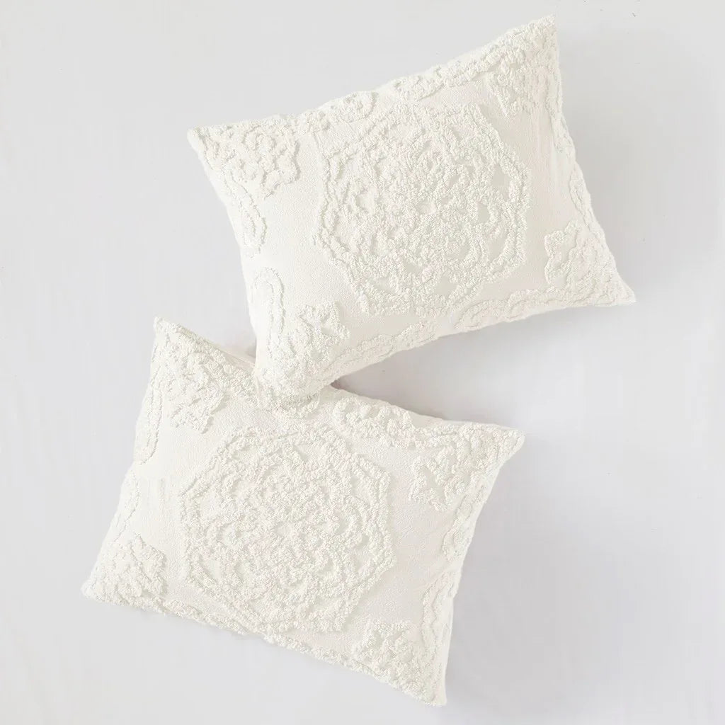 Laetitia Tufted Cotton Chenille Medallion Fringe Coverlet Mini Set - Off White - Gifts for You 'n Me