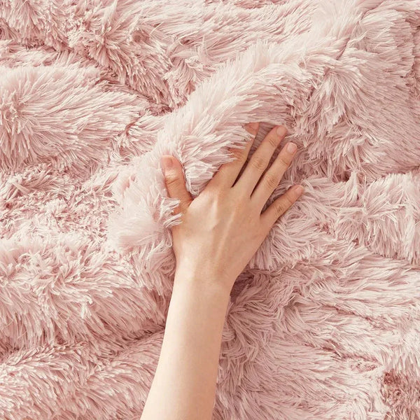 Malea Shaggy Faux Fur Comforter Mini Set by Intelligent Design - Gifts for You 'n Me