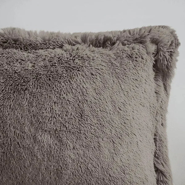 Malea Shaggy Faux Fur Comforter Mini Set by Intelligent Design - Gifts for You 'n Me