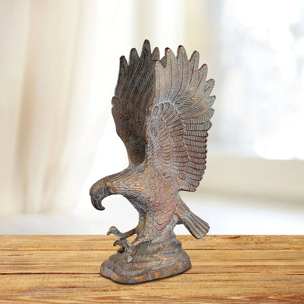 Mountaintop Eagle Sculpture - Gifts for You 'n Me