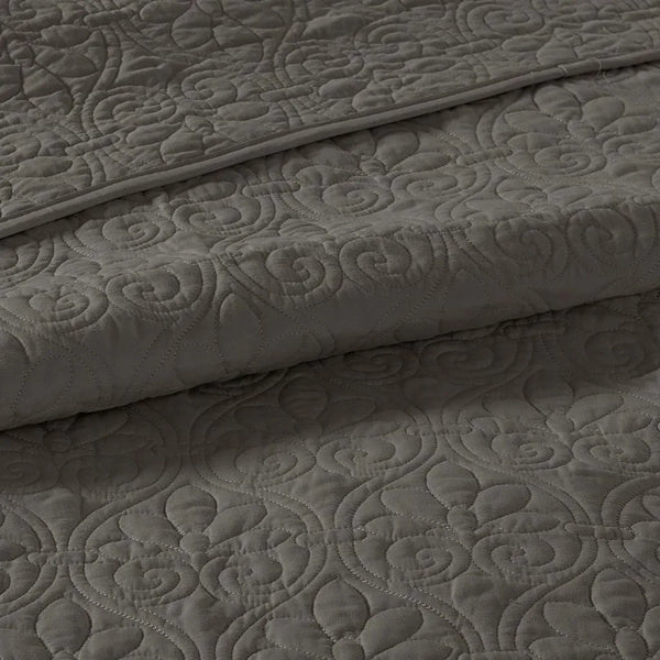 Quebec Reversible Bedspread Set by Madison park - Gifts for You 'n Me