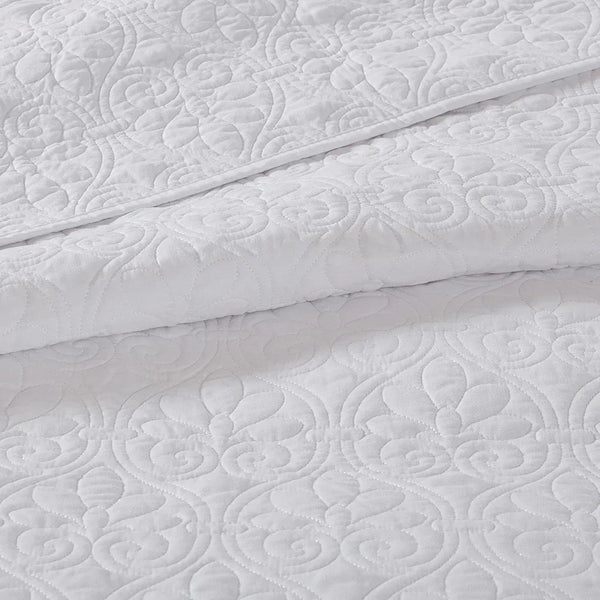 Quebec Reversible Bedspread Set by Madison park - Gifts for You 'n Me