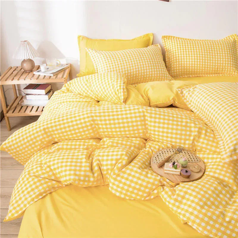 Bonenjoy Queen Size Bedding Set White Color Black Plaid Microfiber Reactive Printed King Size Bed Linen Sets For Bedroom Kit - Gifts for You 'n Me