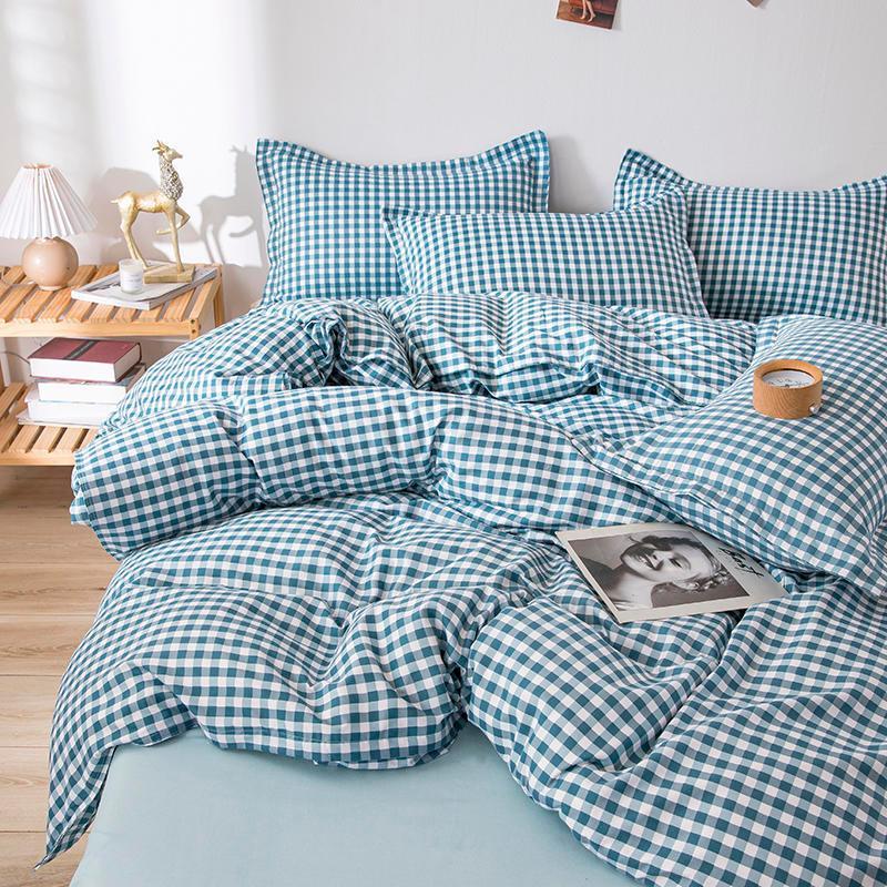 Bonenjoy Queen Size Bedding Set White Color Black Plaid Microfiber Reactive Printed King Size Bed Linen Sets For Bedroom Kit - Gifts for You 'n Me