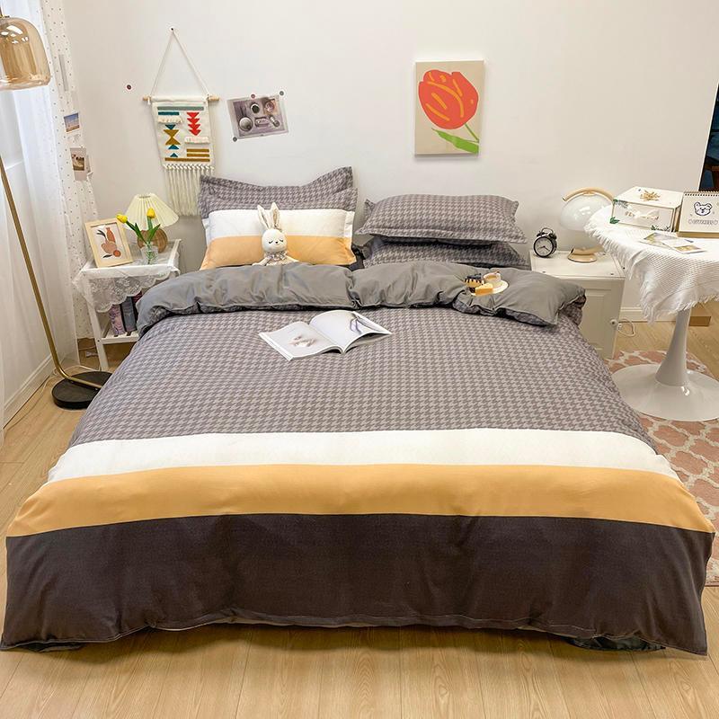 Bonenjoy Queen Size Bedding Set White Color Black Plaid Microfiber Reactive Printed King Size Bed Linen Sets For Bedroom Kit - Gifts for You 'n Me