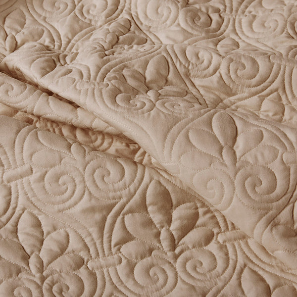 Quebec 3 Piece Fitted Bedspread Set by Madison Park - Gifts for You 'n Me