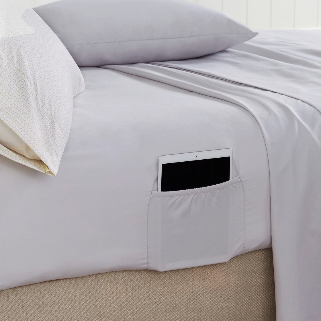 Madison Park Essentials Gracelyn Paisley Print Comforter Set with Sheets